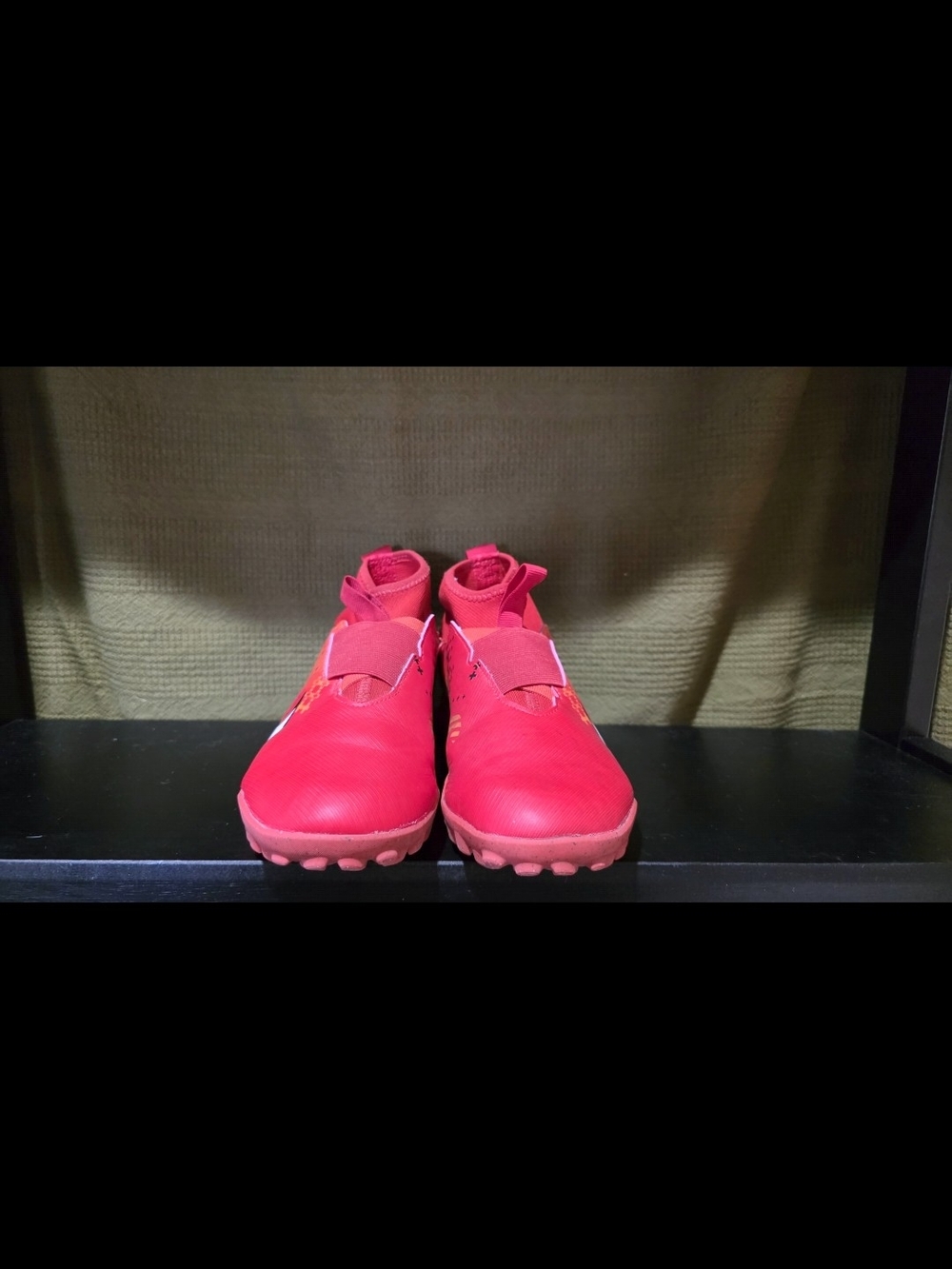 Kid's Athletic Slip-On Cleat Sneakers in Bright Red